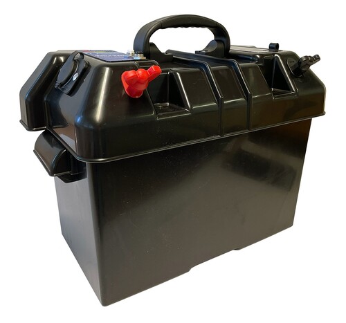 AKKULAATIKKO VIRRAN ULOSOTOLLA