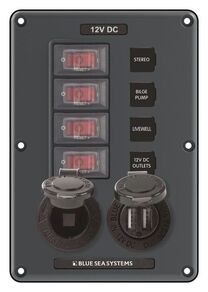 KATKAISINPANEELI, 4-KATKAISIJAA JA 2 USB-PORTTIA &amp; TUP.SYT., TUMMANHARMAA