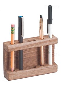 KYNÄTELINE TIIKKIÄ