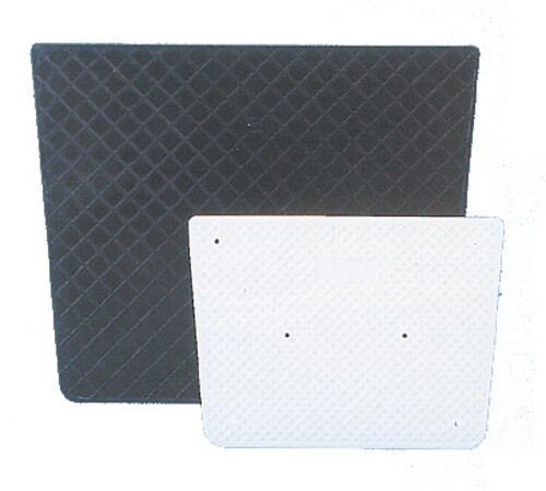 KYNSILEVY 30x21CM MUSTA
