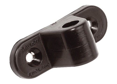 PERÄPEILIN HELA, NAARAS