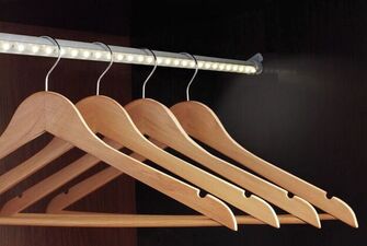 ALUMIINIPROFIILI KATKAISIMELLA