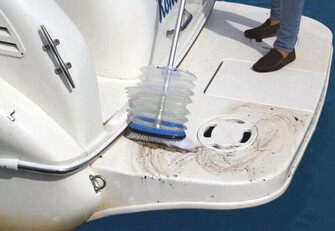 HARJA SÄILIÖLLÄ SCRUBBIS DIPDECK