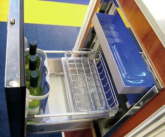 INOX VETOJÄÄKAAPPI 65L 12/24V