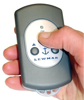 LANGATON KAUKOSÄÄDINSARJA, 3 PAINIKETTA