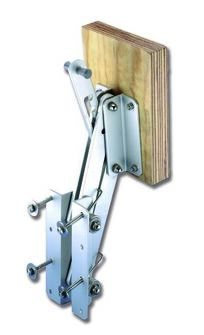 PERÄMOOTTORITELINE MAX 35KG