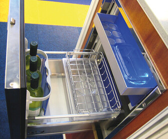 VETOJÄÄKAAPPI INOX 49L 12/24V