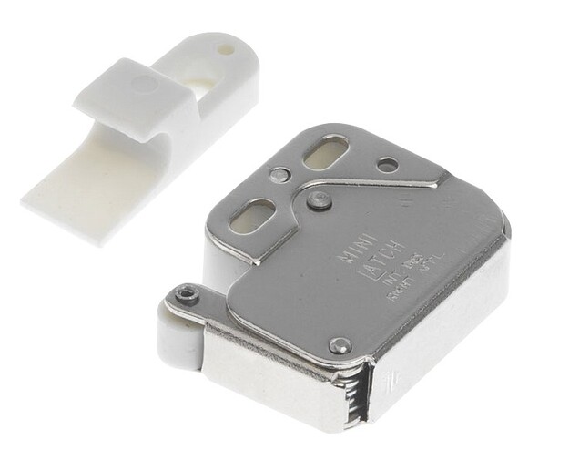 KAAPPI- JA LAATIKKOLUKKO