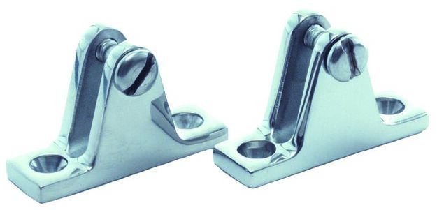 KUOMUKIINNIKE: KANSIOSA