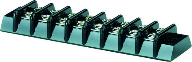 KYTKENTÄKISKO 30A, 8-LIITOSRUUVIA