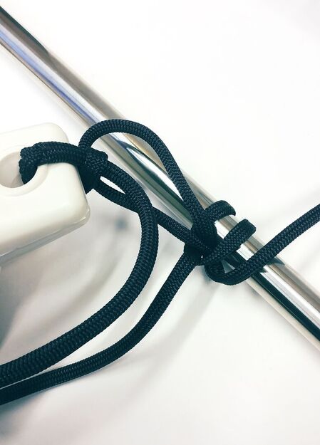 LITTEÄ LEPUUTTAJANKÖYSI 40MM SILMUKALLA, 2M, HALK. 8MM, NAVY