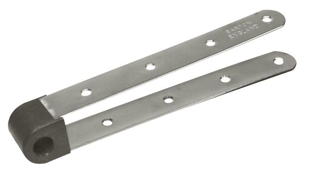 PERÄSINHELA, NAARAS