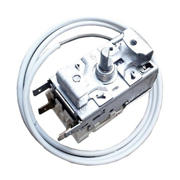 TERMOSTAATTI KYLMÄKONEISTOIHIN