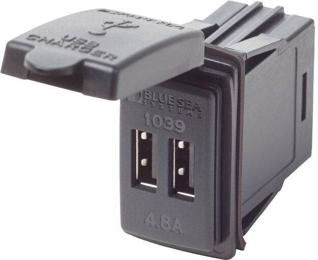 USB PISTORASIA SUOJAKANNELLA, SUORAKAIDE